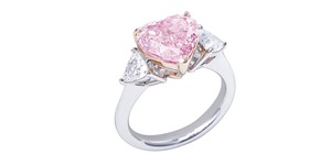 Anillo de Diamantes Hecho a Mano de Alta Demanda para Mujer, Joyería Elegante de Moda, Colección para Bodas y Regalos, Disponible para la Venta - Product Image 5