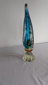 Figura de Pájaro en Forma de Cúpula de Vidrio Soplado a Mano con Cola Azul y Detalles en Ámbar, Decoración Artesanal con Temática Animal de la India (Rajasthan) - Product Image 3