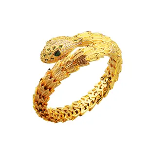 2024 New Light Luxury Popular Animal Snake Bracelet Plated with 18k Gold Metal Spring Snake shaped Bracelet for Women's Jewelry