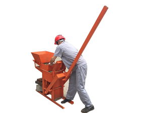 Kleine <span class=keywords><strong>2025</strong></span> Heißer Verkauf Ton ziegel, der Maschinen handbuch Fuda Factory Billiger QMR2-40 macht - Product Image 2