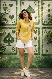 Camisa de Rayas Amarillas Antiarrugas Ecológica de Mezcla de Poliéster/Algodón con Bolsillo Bordado, Estilo Casual/Primavera/Verano - Product Image 2