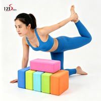 Blocs de yoga en mousse EVA de haute qualité, écologiques, à marque privée, antidérapants, pour étirements et poses profondes à domicile ou en salle de sport