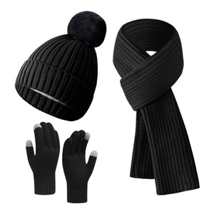 <span class=keywords><strong>Ensemble</strong></span> <span class=keywords><strong>bonnet</strong></span>, écharpe, gants tactiles et bandeau en acrylique tricoté avec pompon <span class=keywords><strong>pour</strong></span> <span class=keywords><strong>femme</strong></span>, personnalisable, idéal <span class=keywords><strong>pour</strong></span> l'hiver en extérieur - Vente en gros - Product Image 4