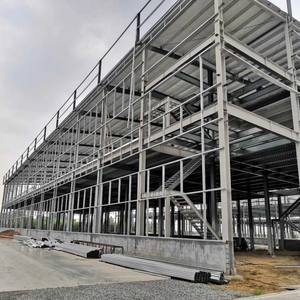 Bâtiment d'entrepôt préfabriqué <span class=keywords><strong>en</strong></span> structure métallique à ossature portique pour atelier industriel 5000 ㎡   Kits de cadres métalliques robustes - Product Image 4