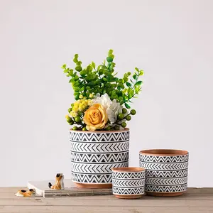 Wholesale Nordic Clay plant pots creative ceramic cylindrical antique pattern design potted flower pot