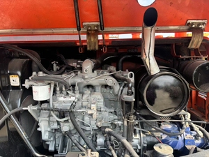 รถขุดตีนตะขาบ Doosan DH55 มือสองพร้อมใบมีดดันดินสำหรับงานวางท่อ มีสินค้าในสต็อก - Product Image 4