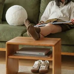 JUNJI Robuster Massivholz-Beistell tisch Sitzen Sie zurück Setzen Sie Ihre Füße perfekt für Wohnzimmer