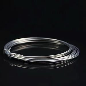 China Venta caliente Alambre de <span class=keywords><strong>soldadura</strong></span> sin plomo 0,6mm 0,8mm <span class=keywords><strong>1mm</strong></span> 1,2mm alambre de <span class=keywords><strong>soldadura</strong></span> <span class=keywords><strong>60</strong></span>/<span class=keywords><strong>40</strong></span> Super estaño Alambre de <span class=keywords><strong>soldadura</strong></span> - Product Image 4