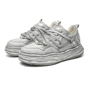 รองเท้าเพิ่มความสูงแบบซ่อน 7 เซนติเมตร รองเท้าสีซีดแบบวินเทจ รองเท้าลำลองพื้นหนาสำหรับผู้ชาย รองเท้าคู่รักแฟชั่น - Product Image 1