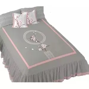Juego de Edredón Brigitte King Size con Bordado Floral Estilo Princesa, 4 Piezas, Ropa de Cama para el Hogar - Product Image 1