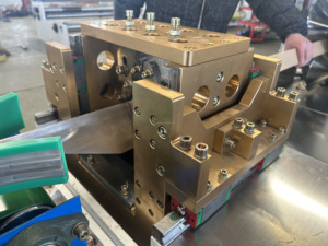 V giấy kraft góc cạnh góc các tông bảo vệ bảo vệ máy làm - Product Image 3