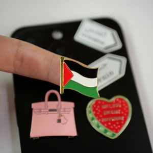 Adesivo per Telefono con Espressione Culturale Elegante, Unico con Bandiera Palestinese e Insegna della Città per Cover del Telefono - Product Image 4