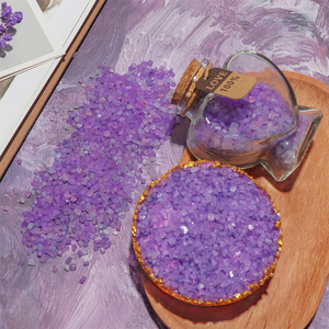 Cofanetto Regalo Viola per la Cura di Sé per Donne, Set Regalo Spa Rilassante con Bicchiere, Braccialetto di Cristallo e Accessori da Bagno, Regalo di Compleanno per Lei - Product Image 5