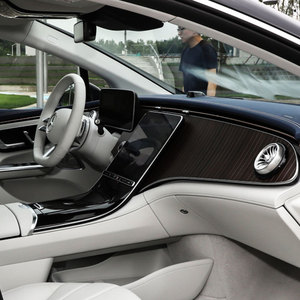 Coche eléctrico inteligente <span class=keywords><strong>de</strong></span> 5 asientos <span class=keywords><strong>de</strong></span> alta velocidad <span class=keywords><strong>de</strong></span> 130 km/h, vehículo eléctrico/<span class=keywords><strong>Taxi</strong></span> eléctrico, coche Big Suv Mercede-sbenzcar 2022 EQA 260 - Product Image 5