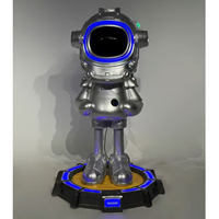 Sculpture d'astronaute cyberpunk sur mesure grandeur nature en fibre de verre avec éclairage LED néon pour événements KTV, bars, installation artistique intérieure et extérieure
