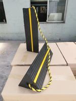 Cale de roue en caoutchouc pour avion, robuste, haute intensité, durable, réfléchissante, 456*158*134 mm, vente en gros d'usine