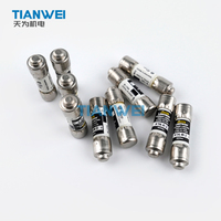 Fusibles à limitation de courant à action rapide EATON série KTK-R, classe CC, 2A / 3A / 4A, 600VAC, pouvoir d'interrupteur 200kA