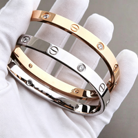 Bracelet de luxe en acier inoxydable plaqué PVD or et argent véritable, avec tournevis, pour hommes et femmes, vente en gros