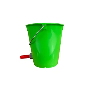 Balde de plástico com chupeta de qualidade alimentar 8L, balde de alimentação para criação de bezerros