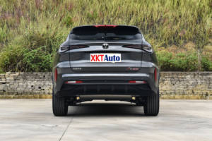 Changan <span class=keywords><strong>X5</strong></span> PLUS <span class=keywords><strong>Pioneer</strong></span> PRO 2026 1.5T DCT, SUV familial spacieux 5 places, en stock et agréé par l'usine au port de Nansha (Blanc/Gris) - Product Image 5