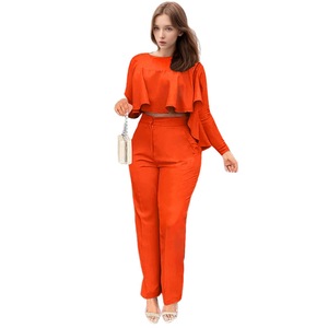 Ensemble deux pièces pour femmes, pantalon droit asymétrique à volants de couleur unie, tenue tendance - Product Image 1