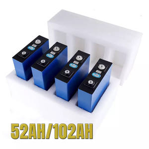 Batería Chliss personalizada de 12 voltios LiFePO4 12 V 24V 100Ah 200Ah 300ah 400Ah batería de iones de litio para <span class=keywords><strong>AGV</strong></span> RV solar Marine - Product Image 6