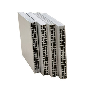 Panneau de coffrage en plastique creux PP réutilisable 4x8 pieds pour la formation de dalles et de murs en béton - Product Image 1