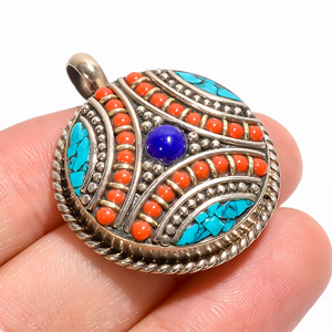 Colgante de lapislázuli de Coral turquesa Natural, joyería tibetana, joyería italiana - Product Image 2