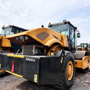 รถบดถนนไฮดรอลิกแบบสั่นสะเทือน รุ่น XS263J ขนาด 26 ตัน สำหรับงานวิศวกรรมโยธาและก่อสร้างถนน - Product Image 2