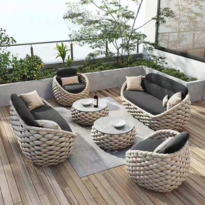 Set Divano da Esterno per Villa, Salotto da Giardino, in Corda Intrecciata Impermeabile e Resistente alle Intemperie - Product Image 1