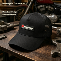 Casquette de camionneur noire avec logo en patch de caoutchouc découpé au laser, panneaux latéraux respirants, visière incurvée, dos en maille, casquette de baseball pour moto