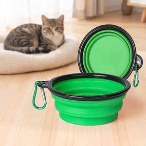 Gamelle pliable haut de gamme pour animaux de compagnie, en silicone élastique avec système de verrouillage rapide, idéale pour la promenade, la boisson et les friandises des chiens et des chats en extérieur. - Product Image 5