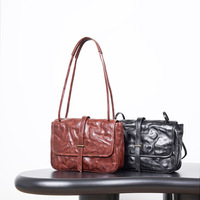 Sac bandoulière femme en cuir véritable, sac à l'épaule mode vintage, sac postier en cuir de vachette tanné végétal