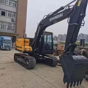 Hot Selling Hyundai Hx130 Excavator 13 Ton Multifunctional <b>Tracked</b> Machine with Core Engine Cost-Effective Available for Sale - Product Image 2
