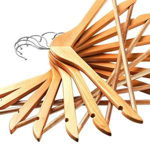 Cintre <span class=keywords><strong>en</strong></span> <span class=keywords><strong>bois</strong></span> léger antidérapant avec encoches pour les épaules et barre transversale - Product Image 5