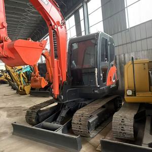 Excavadora de cadenas pequeña DOOSAN DX60-9 usada, original de Corea, 6 toneladas, motor ORIGINAL, pocas horas de trabajo, excavadora hidráulica pequeña para granja - Product Image 6