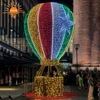 Dekorasi Balon Udara Panas LED DMX Natal Besar yang Dapat Diprogram untuk Dekorasi Pusat Perbelanjaan