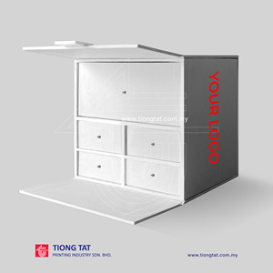 Custom Logo Red Square Rigid Gift <b>Box</b> with <b>Magnetic</b> Closure UV Printing High-End Packaging - Product Image 3