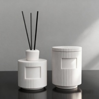 CH Coffret cadeau de luxe personnalisé Ensemble bougie parfumée et diffuseur en céramique de marque privée Ensemble de diffuseurs de roseaux de parfum de maison de luxe