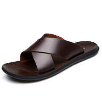 Pantoufles transfrontalières grande taille pour hommes sandales stock d'été pantoufles cool chaussures de plage décontractées pour hommes pantoufles droites pour la maison d