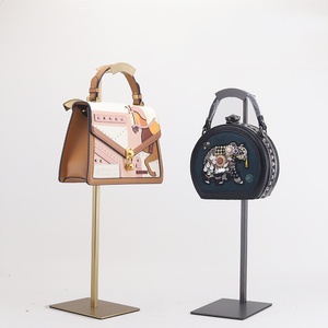 Expositor de <span class=keywords><strong>bolsos</strong></span> de acero inoxidable personalizado, soporte ajustable para <span class=keywords><strong>bolsos</strong></span> de mano, exhibidor de carteras, soporte de mesa para <span class=keywords><strong>bolsos</strong></span>. - Product Image 2