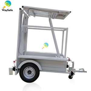 Remolque de Advertencia Solar Plegable Móvil con Señalización de Tráfico y Luces de Flecha para Obras de Carreteras - Product Image 6