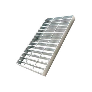 Grille d’égouttement <span class=keywords><strong>en</strong></span> acier <span class=keywords><strong>de</strong></span> qualité professionnelle, sur mesure,  trottoirs, parcs, chantiers <span class=keywords><strong>de</strong></span> construction et usines - Product Image 6