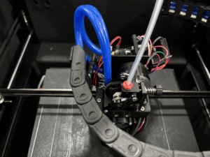 Imprimante 3D FDM industrielle semi-automatique à refroidissement par eau haute vitesse entièrement fermée PLA/ABS/PETG, garantie 1 an, connectivité USB, Nouveauté - Product Image 6
