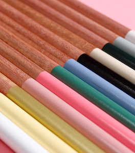 Ensemble de crayons de couleur pré-aiguisés de bonne qualité pour enfants - Product Image 4