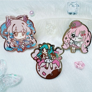 Badge en émail personnalisé Anime, motif Esprit de renard, en laiton souple ou rigide, épingles de revers, logo personnalisé, cadeau de collection - Product Image 1