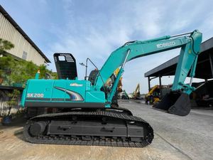 Excavadora de cadenas japonesa Kobelco SK200-8: Maquinaria de construcción de súper rendimiento con componentes principales: motor, bomba y caja de cambios. - Product Image 6