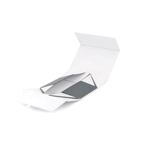 Boîtes cadeaux de luxe minimalistes personnalisables, haut de gamme, exclusives, recyclables, rigides, avec laminage mat et gaufrage, en papier