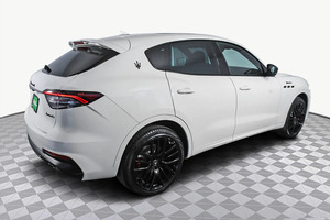 <span class=keywords><strong>Auto</strong></span> pulite abbastanza usate 2024 <span class=keywords><strong>maserati</strong></span> Levante pronte per la spedizione - Product Image 4