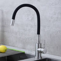 Robinet de cuisine flexible en silicone noir, chaud et froid, mitigeur à col pivotant réglable
